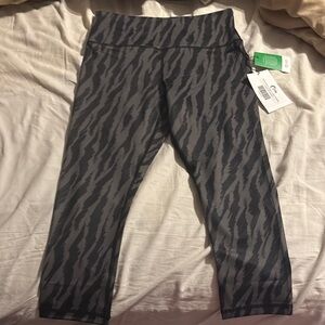 ZYIA Black and Gray Patterned Leggings